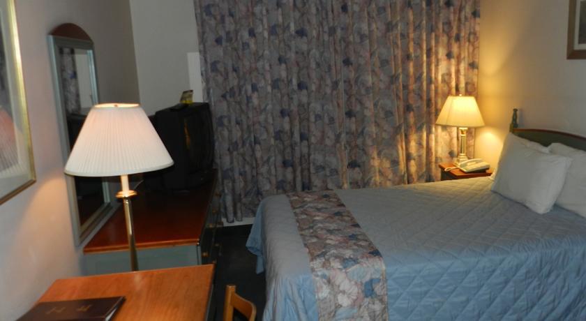L'Auberge De L'Aeroport Inn Dorval Bilik gambar